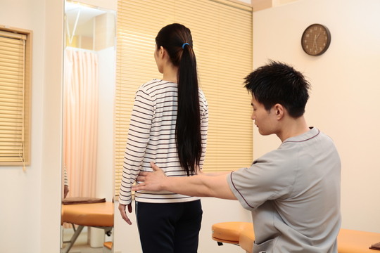 Ｏ脚改善のチュービング